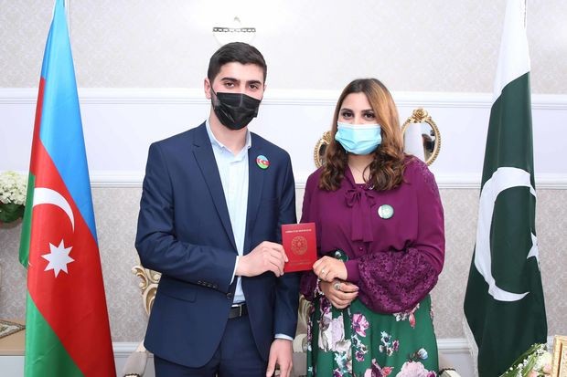 Azərbaycanlı gənc pakistanlı qızla evləndi - FOTO