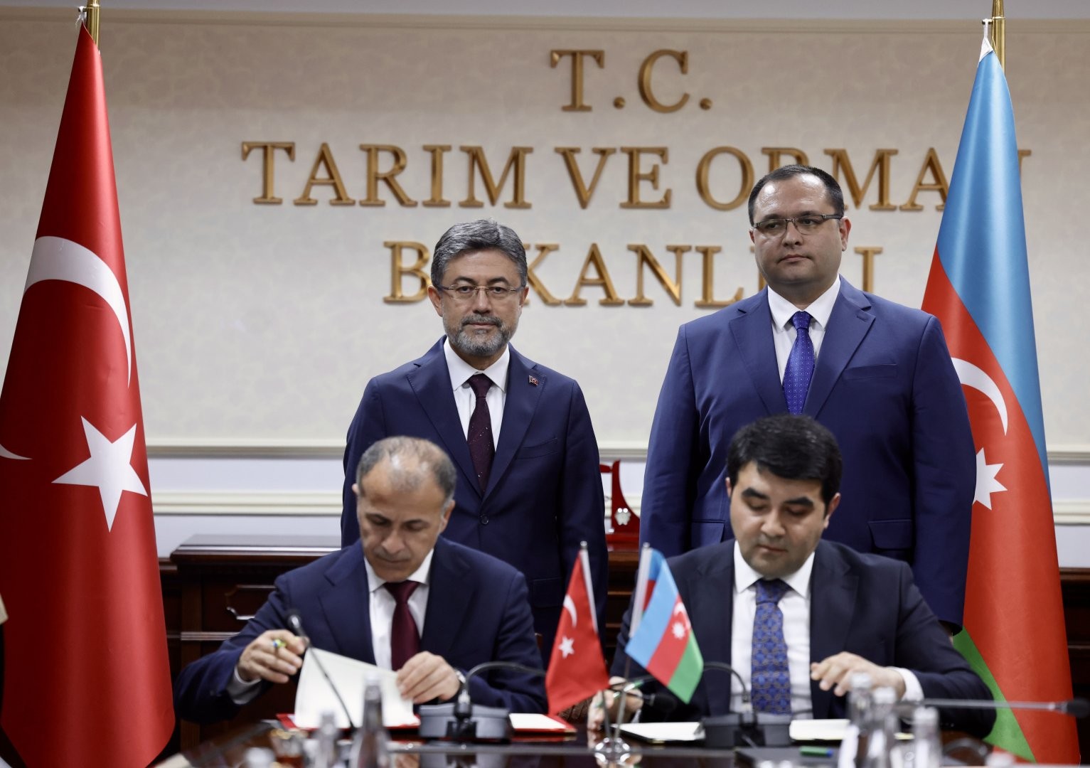Азербайджан и Турция подписали декларацию о сотрудничестве в области аграрных исследований