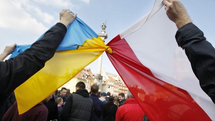 Поляки в Украине могут получить особый статус