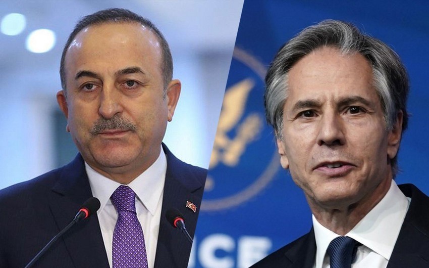 Главы МИД Турции и США обсудили двусторонние отношения