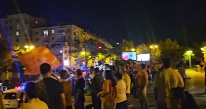 В Баку празднуют победу Эрдогана