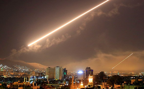 Израиль ударил по военным объектам Ирана в Сирии