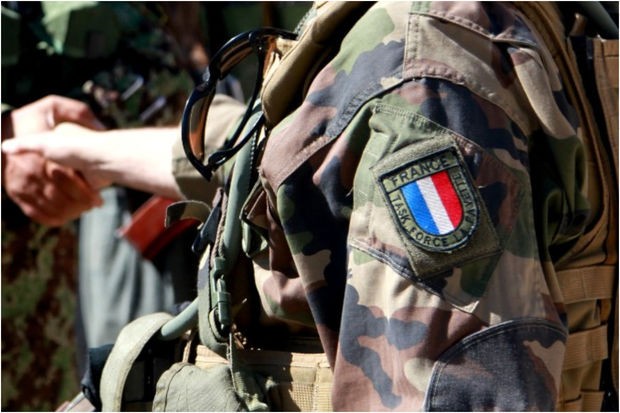 Франция направила на Донбасс своих военных