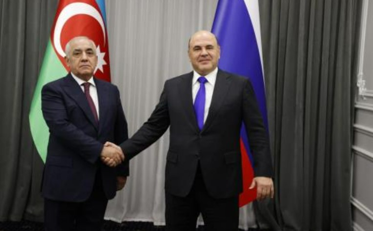 Али Асадов и Мишустин провели телефонный разговор