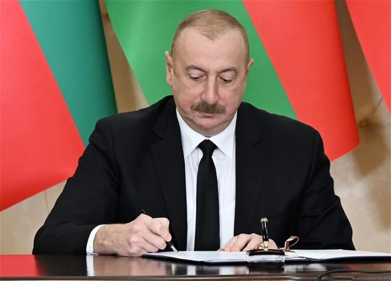 Ильхам Алиев поощрил аграриев Азербайджана за вклад в развитие отрасли