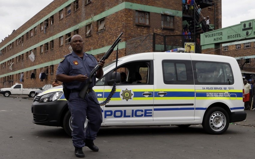 В ЮАР 20 человек нашли мертвыми в ночном клубе