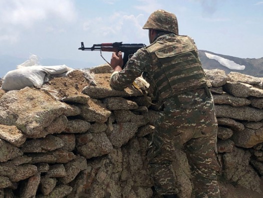 Армения вновь устраивает провокации на границе